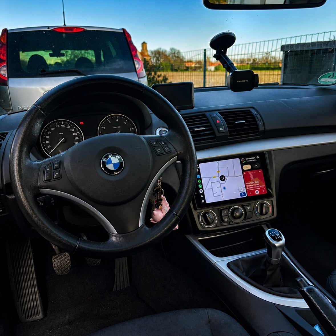 Installation Apple CarPlay et Androïd Auto sur votre BMW Série 1 E81/E82/E87/E88 (2004-2011) sans écran d'origine